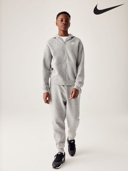 Ciemnoszary Heather - Nike Club Fleece Tracksuit (D60270) | 410 zł