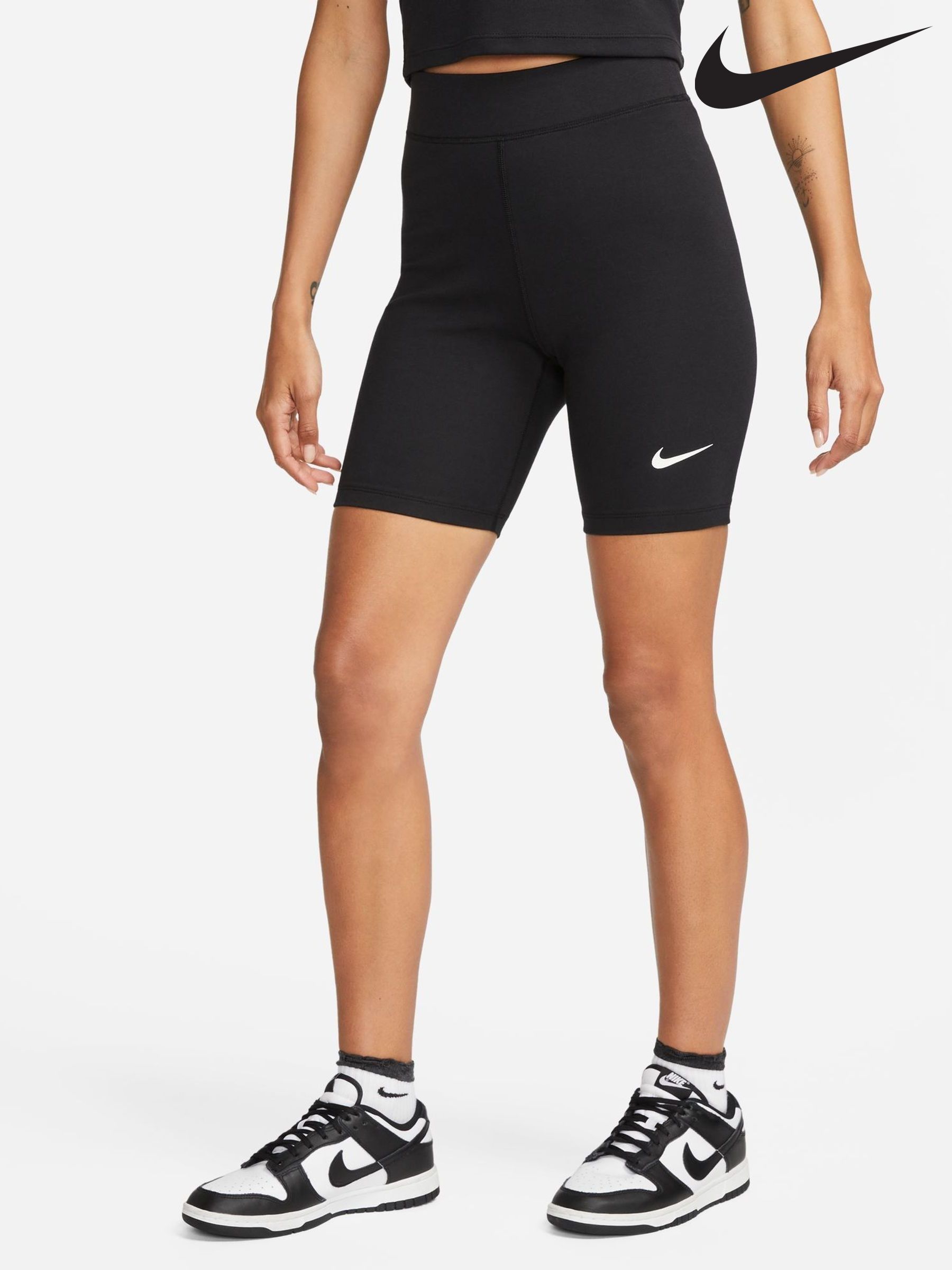 white cycling shorts nike