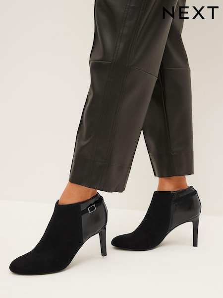 Black Forever Comfort® Round Toe Shoe Boots (D63974) | €18