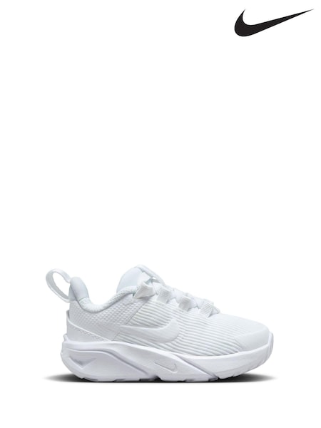 Nike White Infant Star Runner 4 Trainers (D66598) | €43