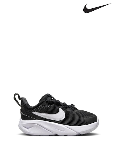Nike Black/White Infant Star Runner 4 Trainers (D66608) | €43