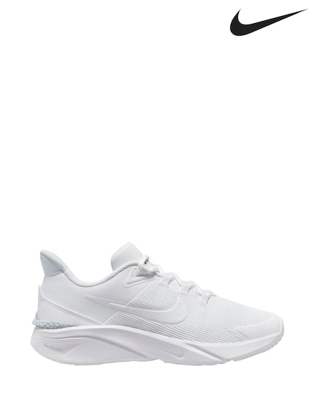 Nike White Youth Star Runner 4 Trainers (D66609) | €57