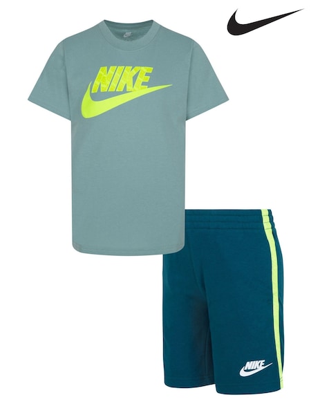 Nike Green Little Kids T-Shirt and Shorts Set (D67270) | €28