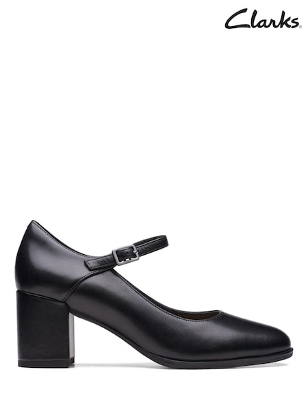 Clarks Leather Freva55 Strap Shoes (D68119) | € 63