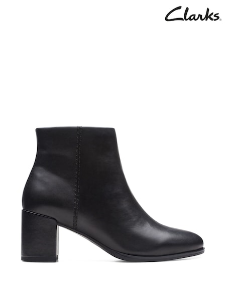 Clarks Leather Freva55 Zip Boots (D68159) | 141 €