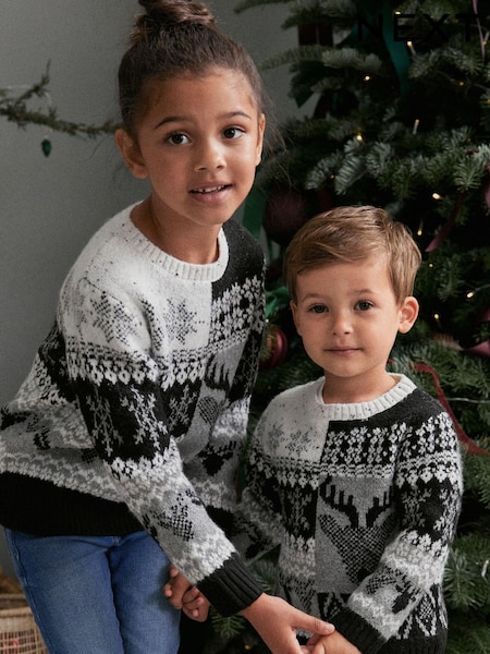 Monochrome Fairisle Pattern Christmas Kids Knitted Jumper (3mths-16yrs) (D71491) | €10 - €13