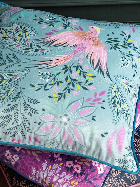 Sara Miller Blue Bird of Paradise Cushion (D75139) | €77