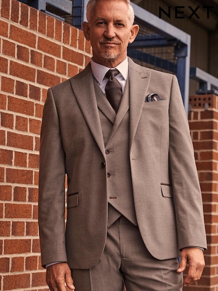 Taupe Natural Trimmed Herringbone Suit Jacket (D76739) | €42