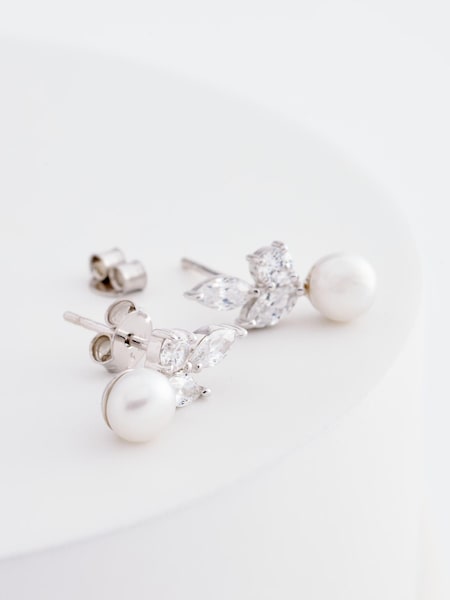 Sterling Silver Sparkle Leaf Earrings (D80587) | €8.50