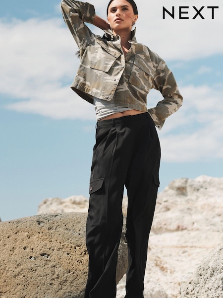Black Tailored Cargo Wide Leg Trousers (D82646) | €12