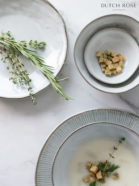 Dutch Rose Set of 4 Light Grey Pasta Bowls (D82922) | €76