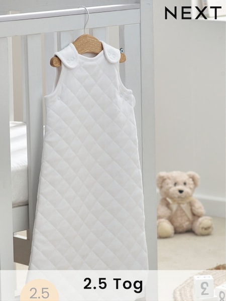 White Quilted 2.5 Tog Baby 100% Cotton Sleep Bag (D83805) | €13 - €14.50