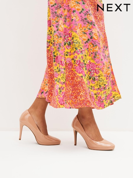 Camel - Forever Comfort® Platform Court Shoes (D86707) | € 16