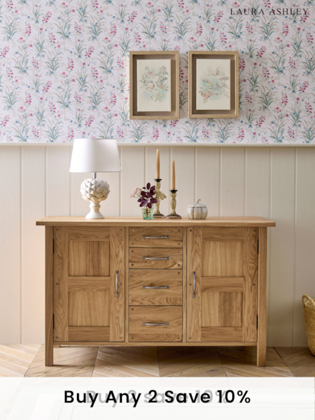 Laura Ashley Oak Milton 2 Door 4 Drawer Sideboard (D87234) | €1,254