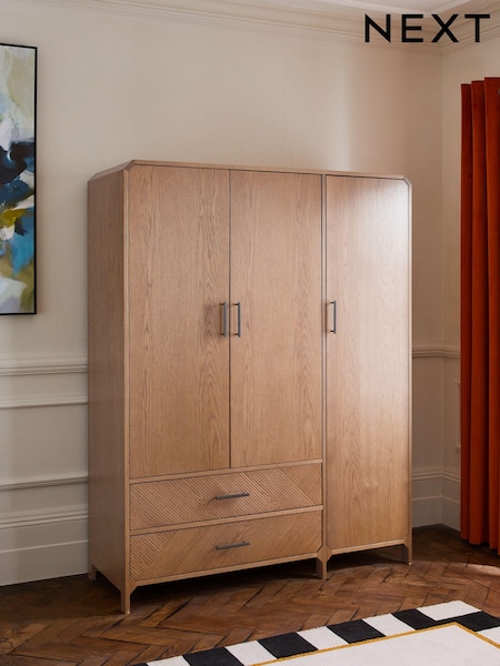 Dark Natural Ellis Oak Wood Wardrobe (D91714) | €1,350