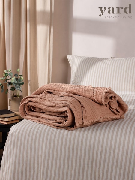 Yard Pink Clay Oversized Lark 4 Layer Muslin Crinkle 100% Cotton Throw (D95615) | €103
