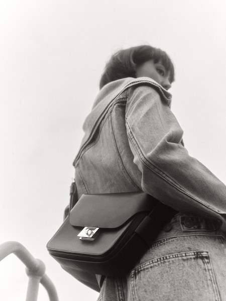 AllSaints Black Etienne Shoulder Bag (D97764) | €114