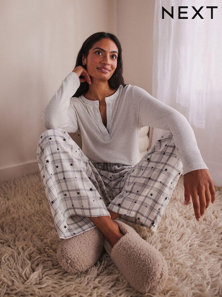Grey Star Check 100% Cotton Pointelle and Flannel Pyjamas (E00511) | €23