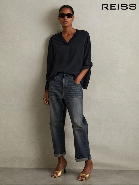 Laivasto - Reiss Tash Rento Korkea-Matala V-kaula-aukko Top (E00685) | €217