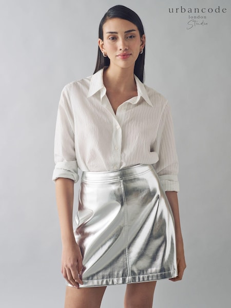 Urban Code Metallic A Line PU Mini Skirt (E01866) | €35