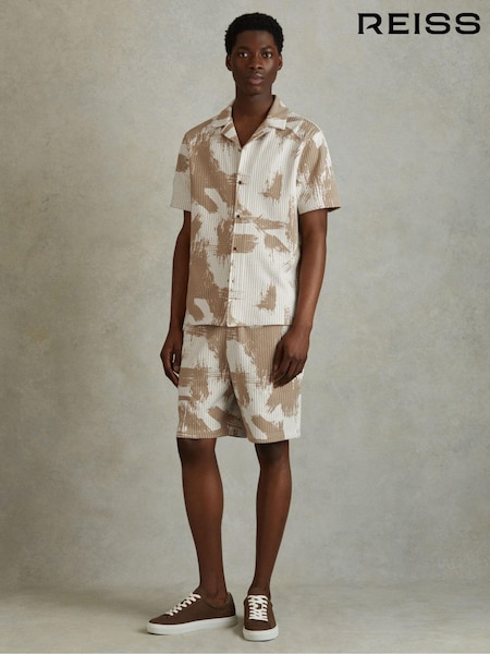 Reiss Sand/White Viceroy Brushstroke Print Cuban Collar Shirt (E02264) | €142