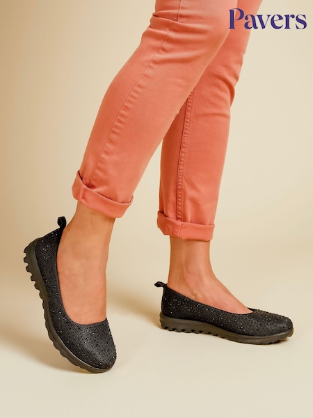 Pavers Black Standard Fit Pavers Lightweight Slip On Pumps (E02979) | €46