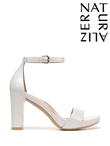 Naturalizer Leather Joy Heeled Sandals (E03157) | R$ 1,285