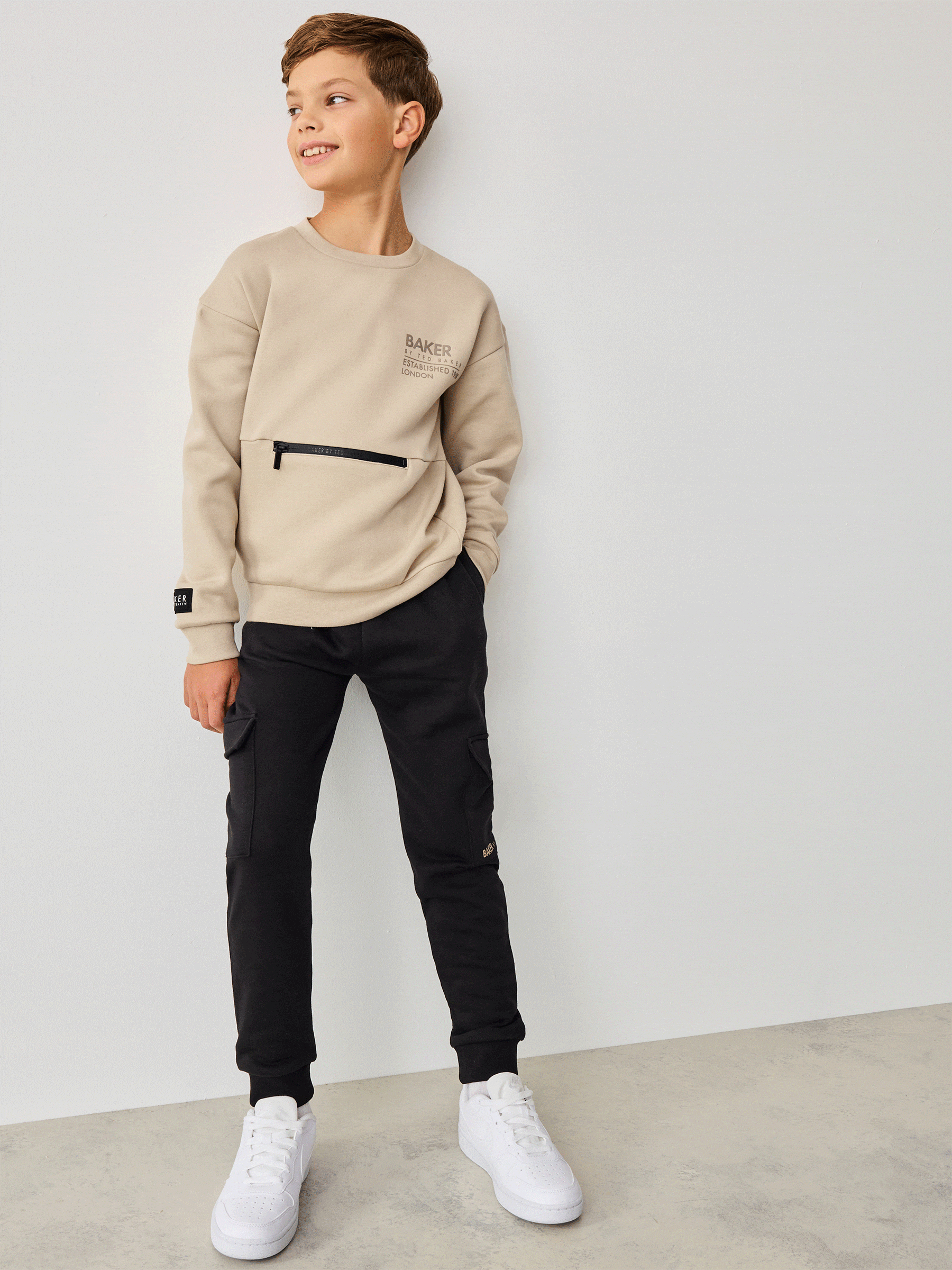 Boys joggers set discount