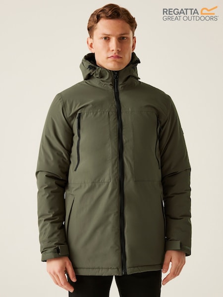 Regatta Green Larrick II Lightweight Waterproof Jacket (E04852) | €46