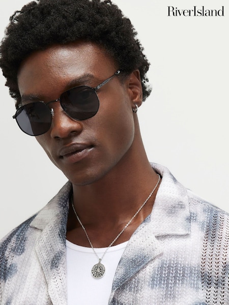 Svart - Regular River Island Monogram Hexagon Smoke Lens Sunglasses