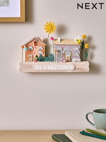 Wooden Spring House Scene Ornament (E05155) | KRW38,400