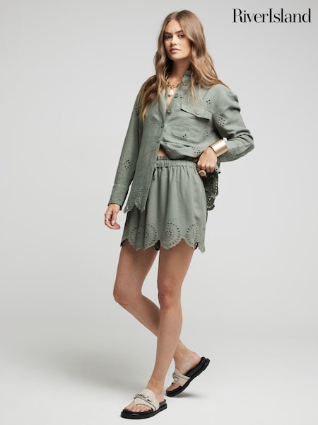 River Island Green Broderie Linen Shorts (E05206) | €17.50