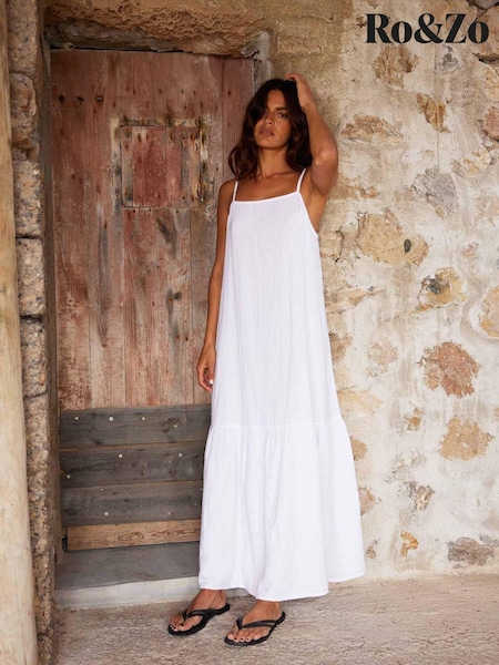 Ro&Zo White Tiered Hem Strappy 100% Cotton Cheesecloth Dress (E06314) | €56