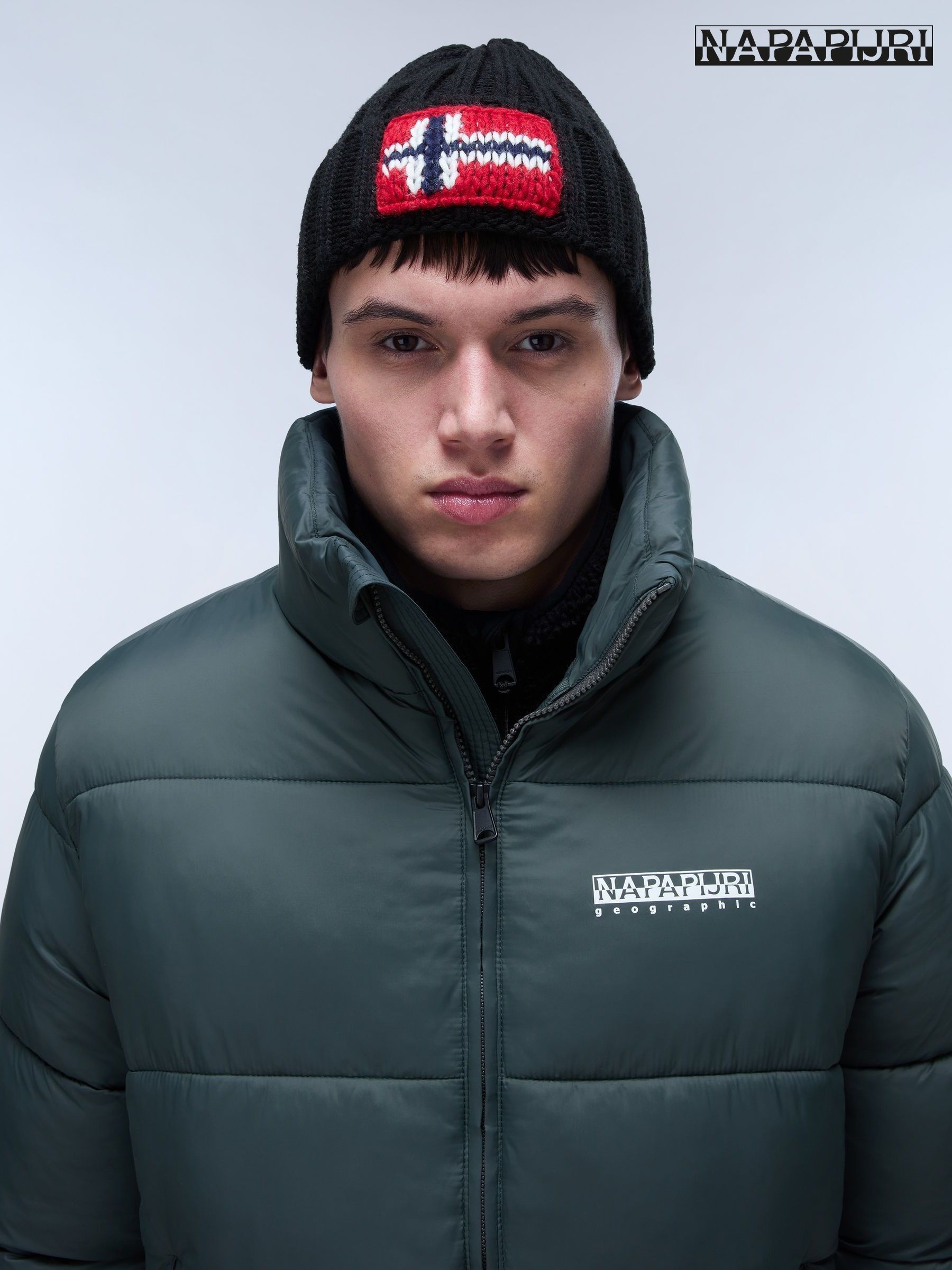 Napapijri beanie semiury deals