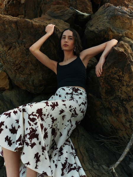 Jigsaw Cream Silhouette Peony Midi Skirt With Linen (E07101) | €83