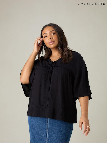 Live Unlimited Black Curve Crinkle Tie Front Top (E07812) | €34