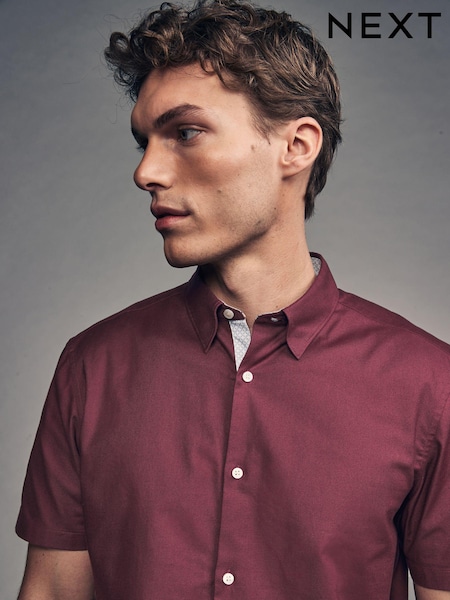 Burgundy Red Slim Fit Stretch Oxford Short Sleeve Shirt (E08564) | R$ 270