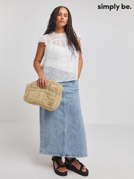 Simply Be White Frill Sleeve Daisy Lace Top (E08933) | €18.50
