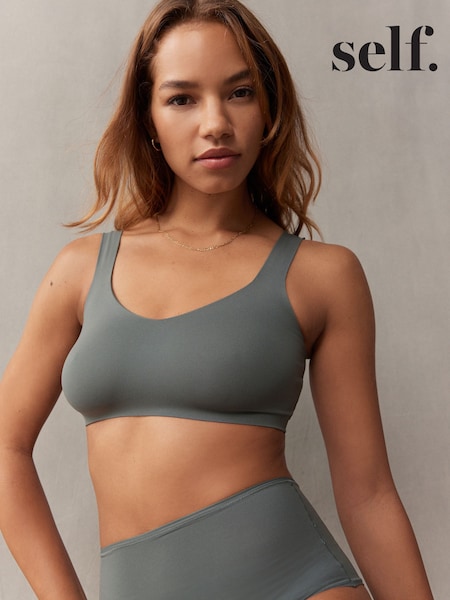 Vihreä - self. V-Neckline Smoothing Crop Bra (E10792) | €25