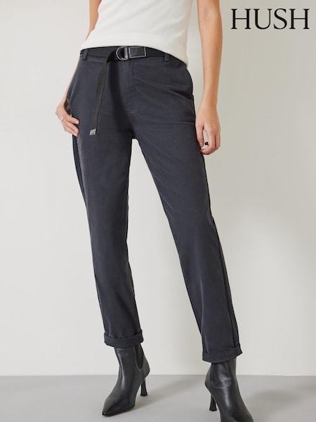 Musta - Hush Tanya Tapered Chino Trousers (E11374) | €134