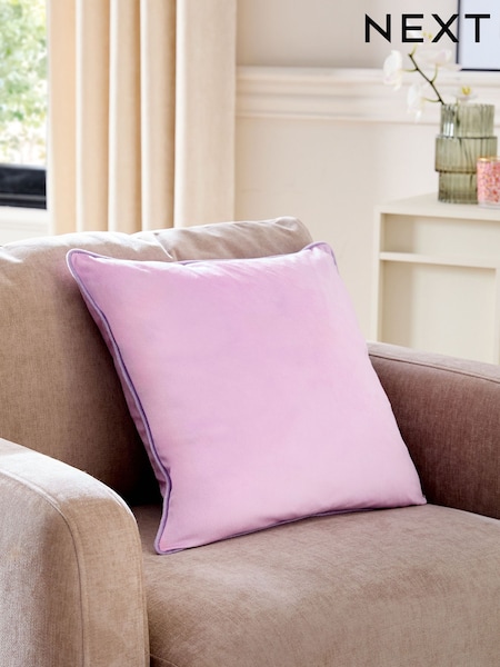 Lilac Purple 50 x 50cm Matte Velvet Contrast Pipe Cushion (E12544) | €13