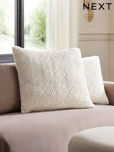 Basset Embossed Faux Fur Cushion (E12559) | 73 zł