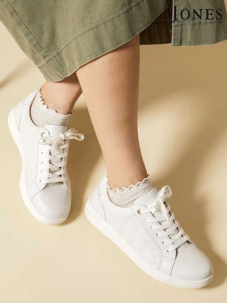 Jones Bootmaker Allana Leather Lace-Up Trainers (E12886) | €113
