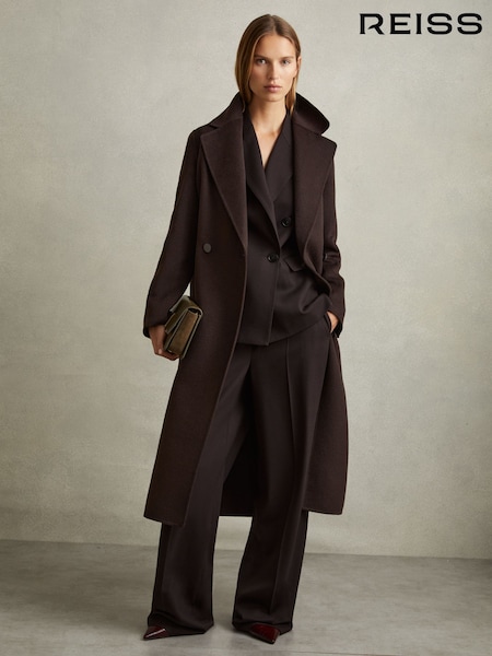 شوكولاتة - Reiss Lucia Wool Blend Double Breasted Blindseam Coat (E13758) | ‏2,506 د.إ.‏