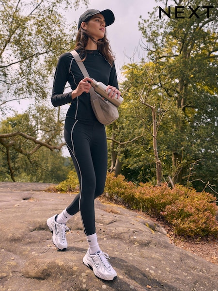 Black Elements Thermalite Base Layer Leggings (E14235) | €37