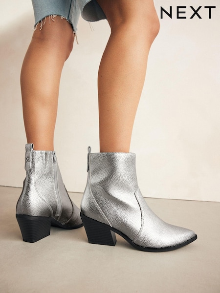 Silver Standard/Wide Fit Forever Comfort® Cowboy Ankle Boots (E15873) | €43