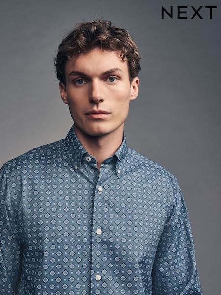 Blue Tile Print Regular Fit Easy Care Oxford Shirt (E16050) | R$ 240