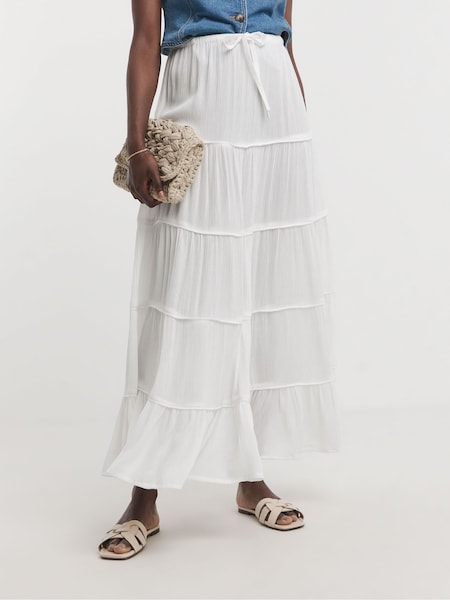 JD Williams White Crinkle Tiered Maxi Skirt (E16174) | €21.50