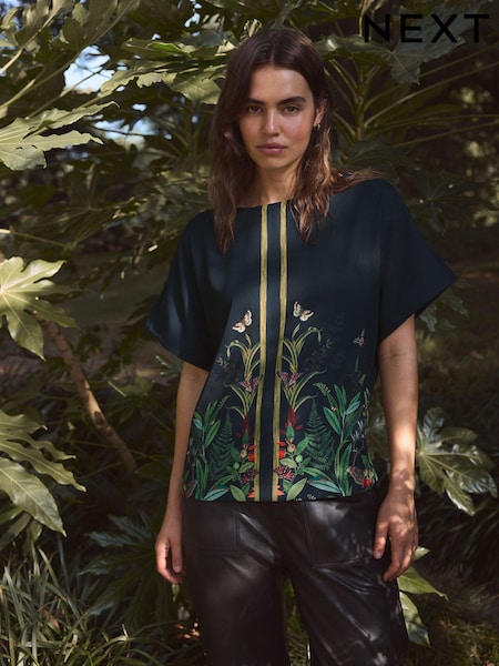 Navy Border Print - Kew Collection Short Sleeve Top (E16351) | 27 €