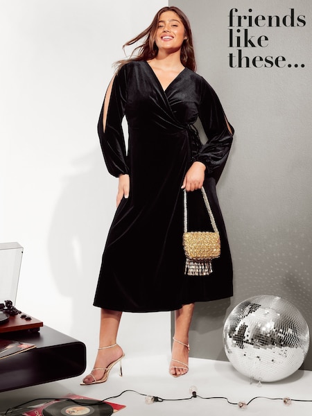 Friends Like These Black Curve Long Sleeve Velvet Wrap Midi Dress (E17055) | €31